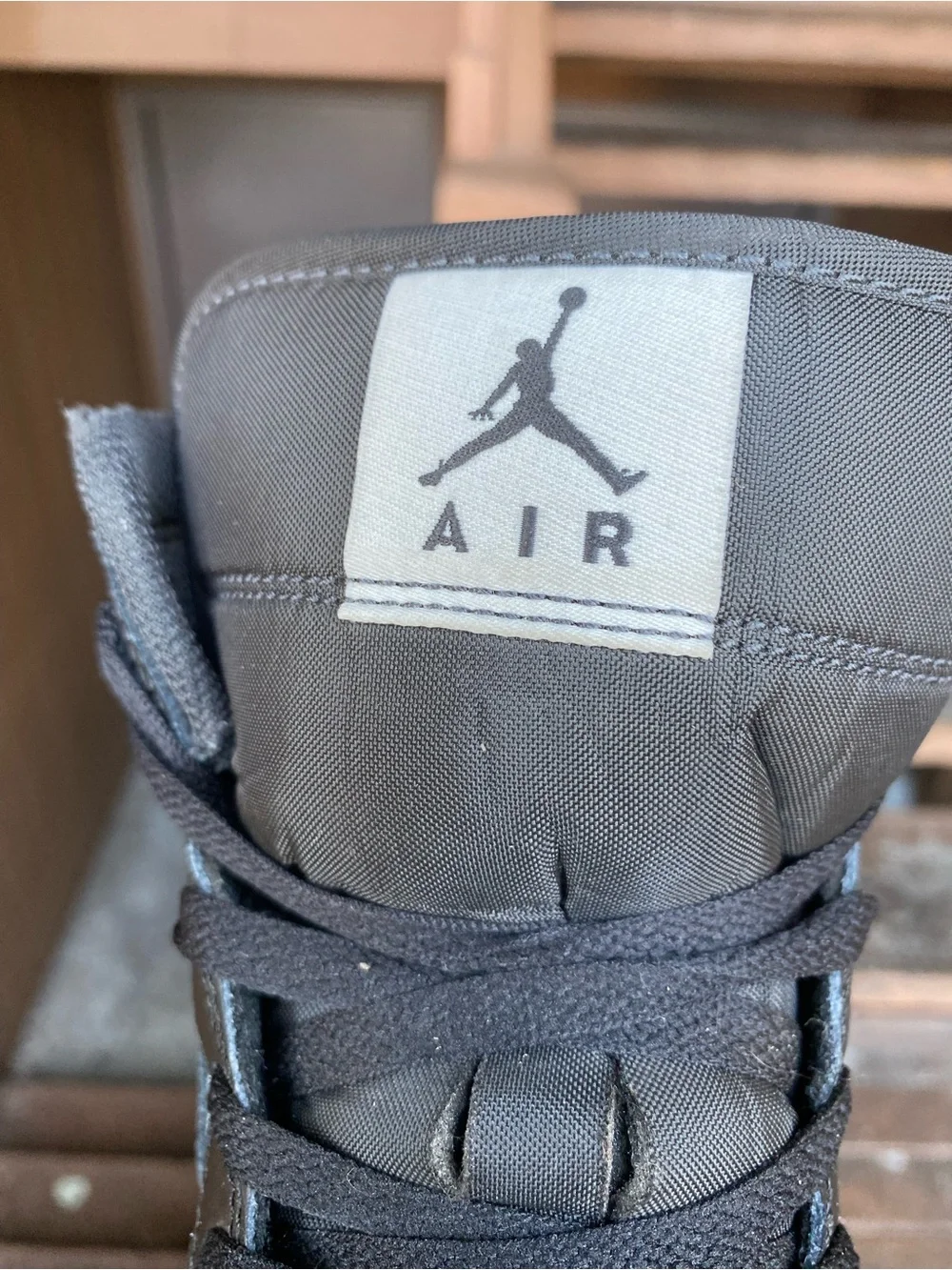 Jordan classic black